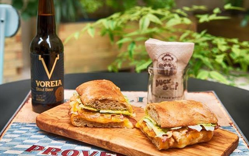 pame-gia-santouits-sta-kalutera-tis-athinas