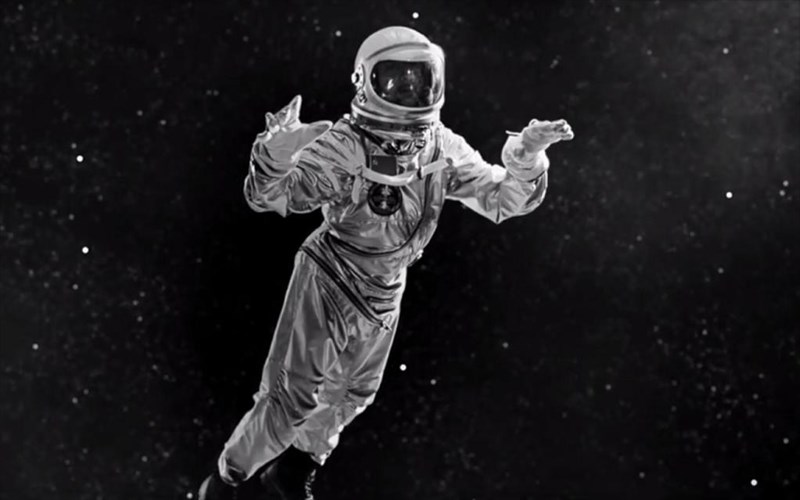 oi-depeche-mode-metroun-ta-astra-sto-cover-me