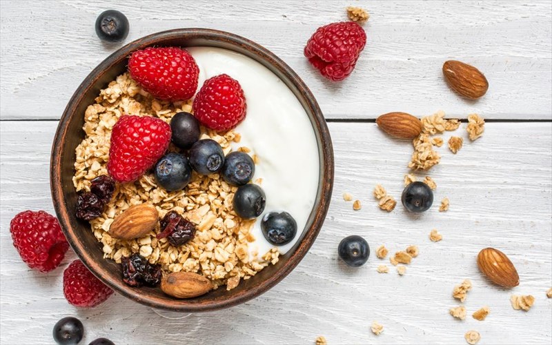 giaourti-epta-tropoi-na-to-balete-sto-proino-sas