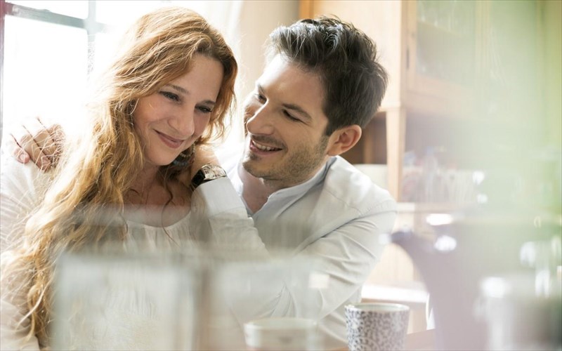 marina-satti-fones-euanthia-rempoutsika-kai-giorgos-perris-sto-ksefoto-tou-kpisn