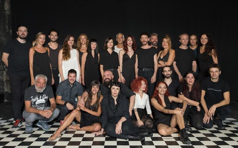 a-small-argo-full-of-art-i-deuteri-skini-tou-theatrou-argo-parousiazei