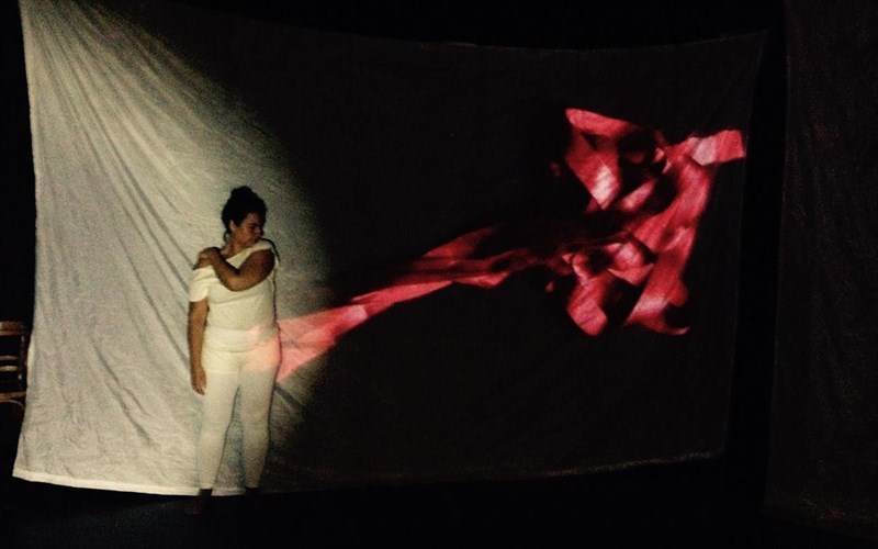 stis-probes-tou-frida-ki-allo-apo-tin-omada-fly-theatre-nees-fotografies-nees-fotografies