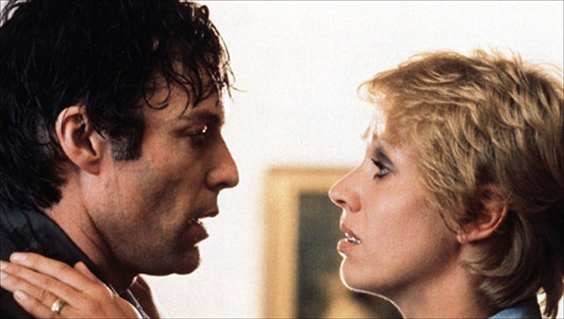 o-richard-chamberlain-sto-kalutero-thriler-tou-peter-weir