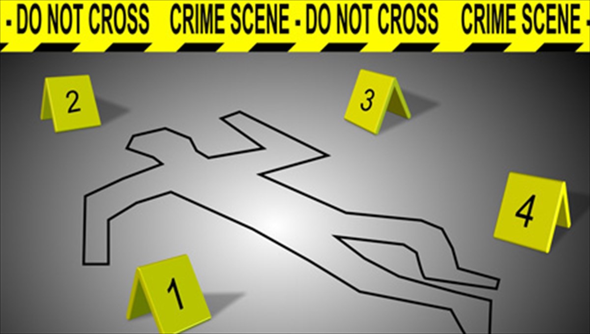 eikosi-eksi-suggrafeis-kai-ena-astunomiko-thriler