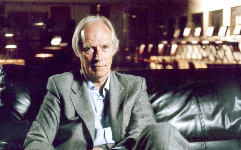 neos-diskos-apo-ton-george-martin-to-pempto-skathari