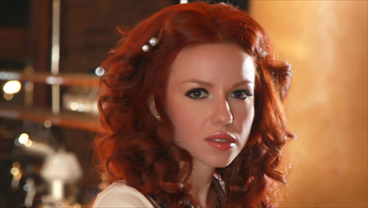 stella-karampakaki-i-koinonia-ton-grammaton-den-nomizo-pos-einai-anoixti-sto-na-dextei-kati-neo