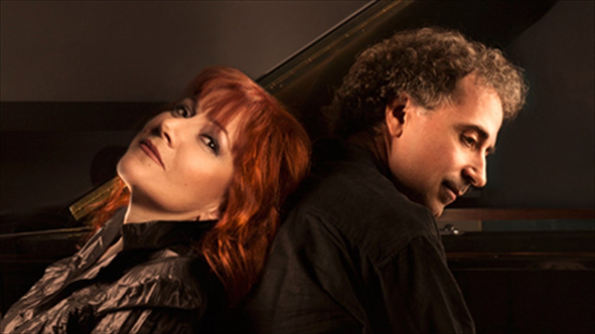 agapimena-erotika-kommatia-ston-kipo-tou-nomismatikou-mouseiou