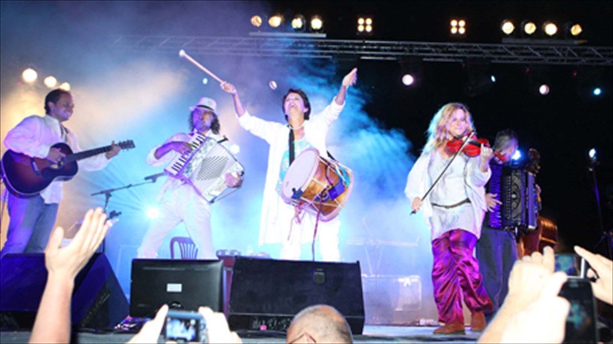 protopsalti-rempoutsika-mia-alithini-sunauliaki-empeiria-apo-tis-liges