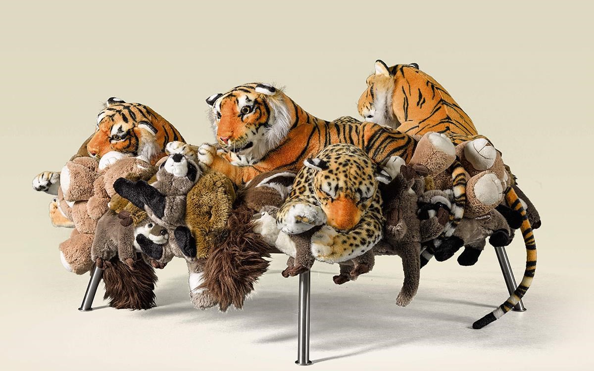 design-living-in-a-material-world-material-world