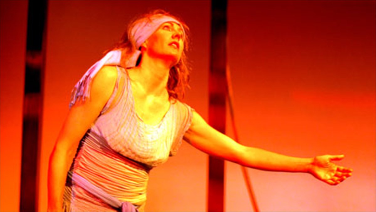 to-stanford-summer-theater-gia-proti-fora-stin-athina