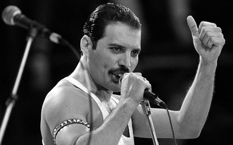 alli-mia-klefti-matia-ston-rami-malek-os-freddie-mercury