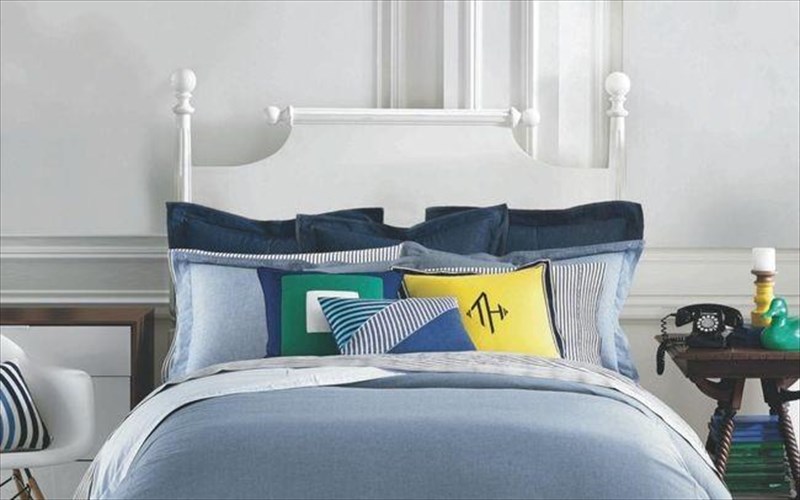 o-tommy-hilfiger-sxediazei-gia-proti-fora-eidi-spitiou