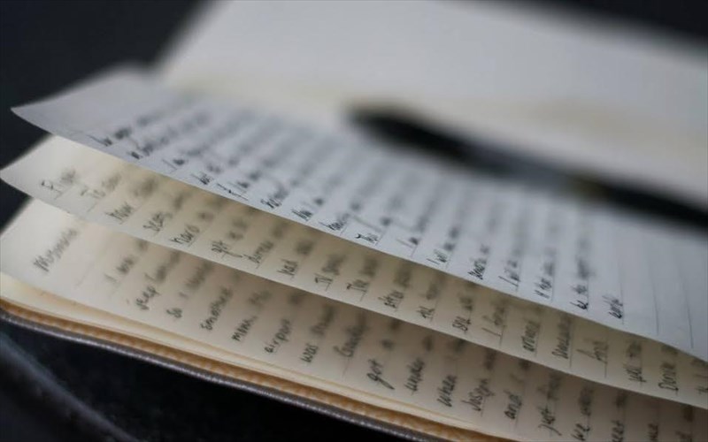 ergastirio-theatrikis-grafis-me-ton-andrea-flouraki-sto-epi-kolono