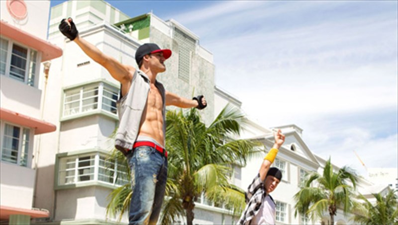 o-romaios-kai-i-ioulieta-xoreuoun-street-dance-ioulieta-xoreuoun-street-dance