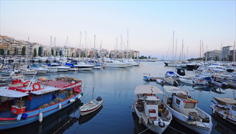 o-peiraias-tou-dionusi-xaritopoulou