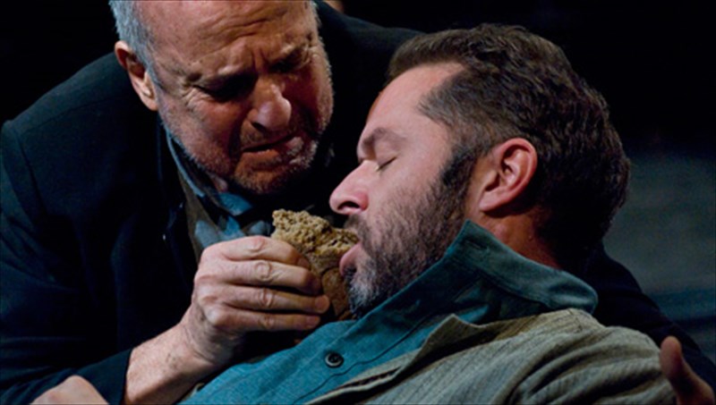 periklis-me-xristo-louli-sto-theatro-braxon