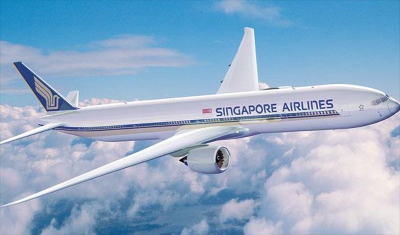 ta-boeing-auksanontai-stin-singapore-airlines