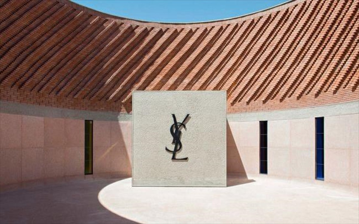 mouseio-yves-saint-laurent