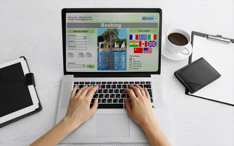 telika-ti-rolo-paizei-to-diadiktuo-ston-elliniko-tourismo