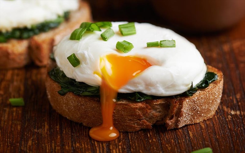 augo-i-pareksigimeni-trofi-me-ti-simantiki-threptiki-aksia-pareksigimeni-trofi-me-ti-simantiki-threptiki-aksia