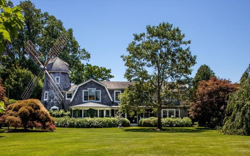 pos-na-moiazei-to-spiti-tou-robert-downey-Jr