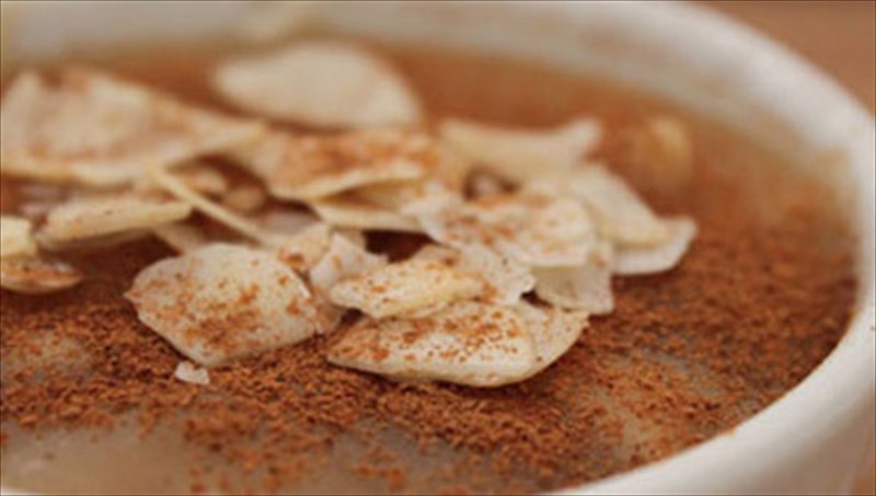 moustos-enas-fthinoporinos-thisauros-gia-ti-diatrofi-mas