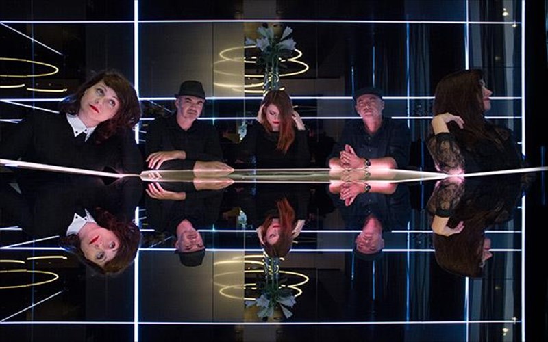 oi-nouvelle-vague-epistrefoun-stin-ellada-gia-duo-emfaniseis-se-athina-kai-thessaloniki