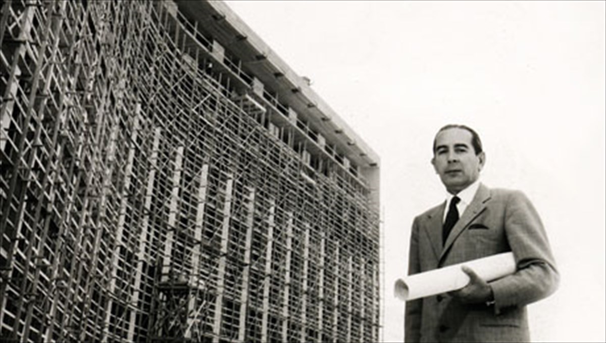 o-kosmos-tou-emmanouil-boureka-sto-mouseio-mpenaki