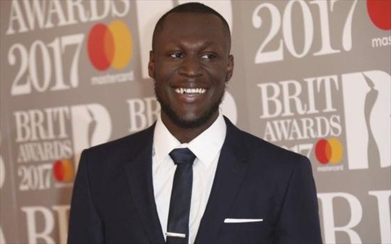 bbc-music-awards-kallitexnis-tis-xronias-o-stormzy-stormzy