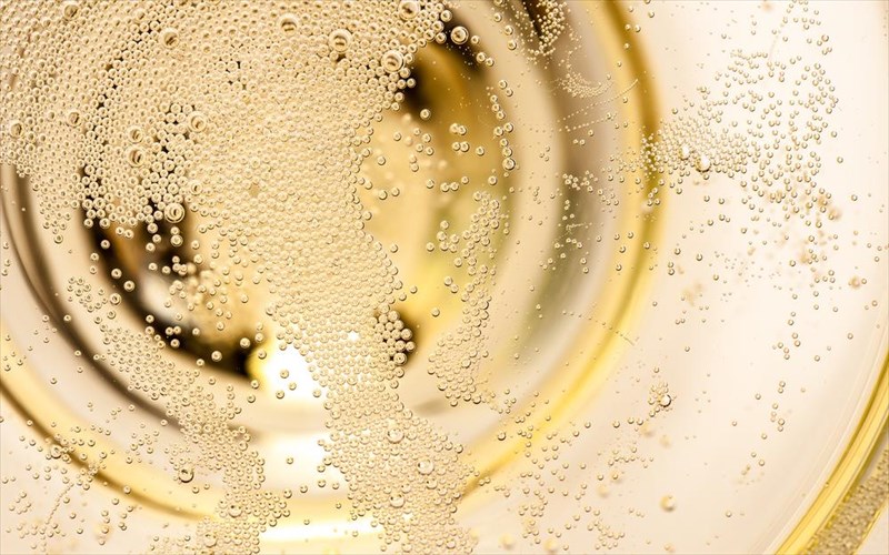 xristougenniatiki-geustiki-dokimi-gemati-fusalides