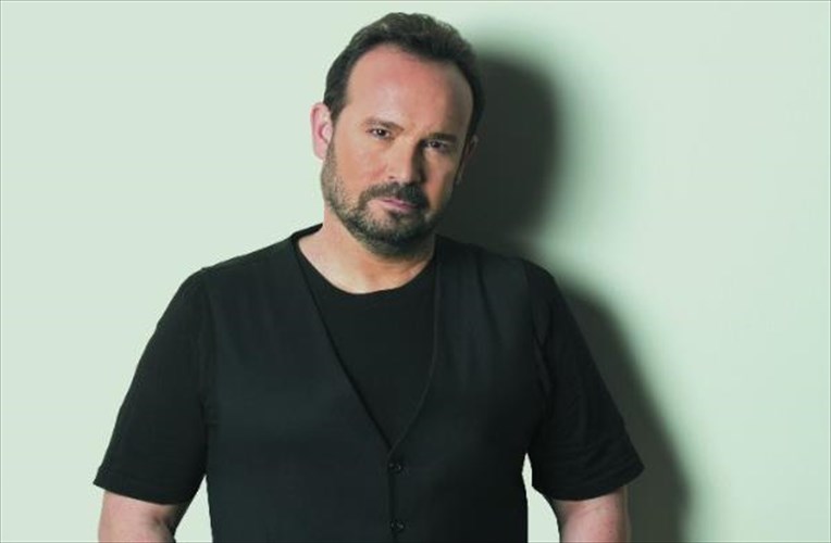 fetos-kanoume-rebegion-xristougennon-me-ton-kosta-makedona