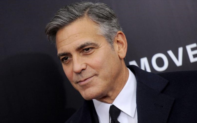 o-george-clooney-etoimazei-seira-gia-to-skandalo-watergate