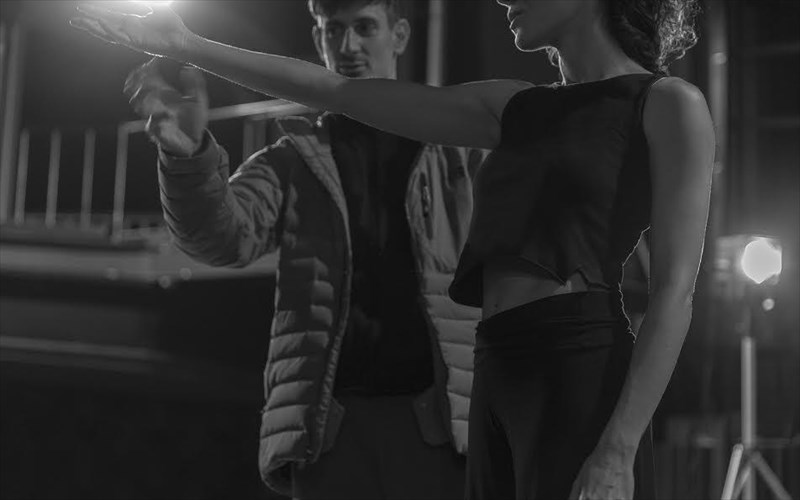 mayabuff-ena-ntelirio-tou-magiakofski-apo-ton-gianni-mantafouni-sto-ethniko