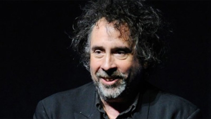 o-tim-burton-thumatai-tapetrina-xronia-stin-disney