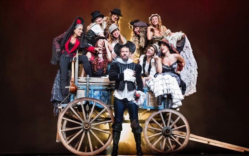 ta-paidia-pane-theatro-fetos-tis-giortes