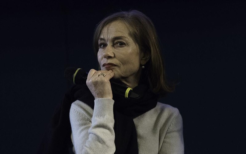 europaiko-brabeio-theatrou-me-isabelle-hupper-Jeremy-irons-kai-ton-diko-mas-dimitri-papaioannou