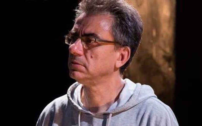 i-glukopikri-protoxronia-pou-thumatai-o-nikos-diamantis-nikos-diamantis