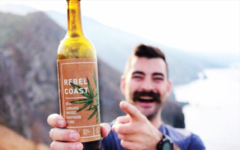 brethike-to-krasi-pou-den-dimiourgei-hangover