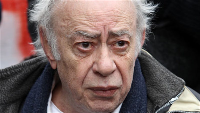 basilis-aleksakis-galliko-brabeio-ston-erasti-ton-oraion-lekseon