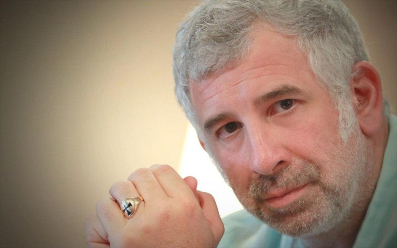 akroasi-gia-tous-axarnis-apo-tsiano-filippidi-filippidi