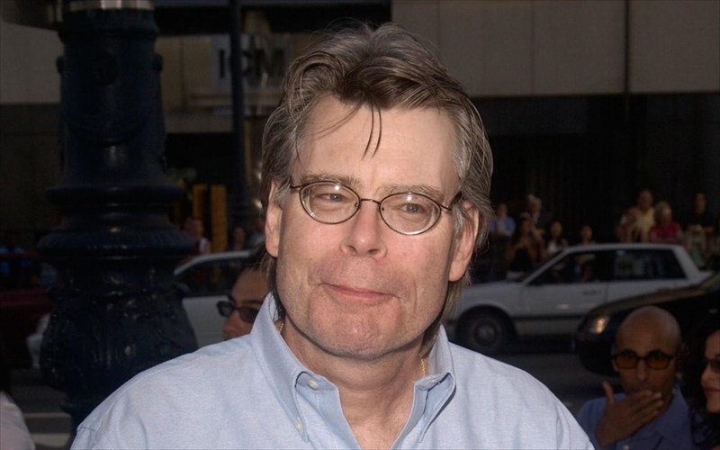 plimmura-katestrepse-spania-xeirografa-tou-stephen-king