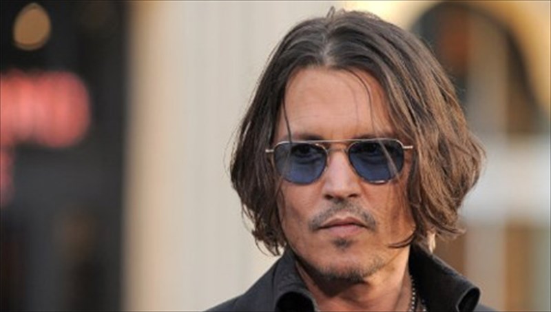 o-Johnny-depp-ginetai-ekdotis