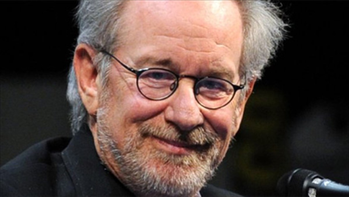o-steven-spielberg-barethike-tis-tainies-drasis