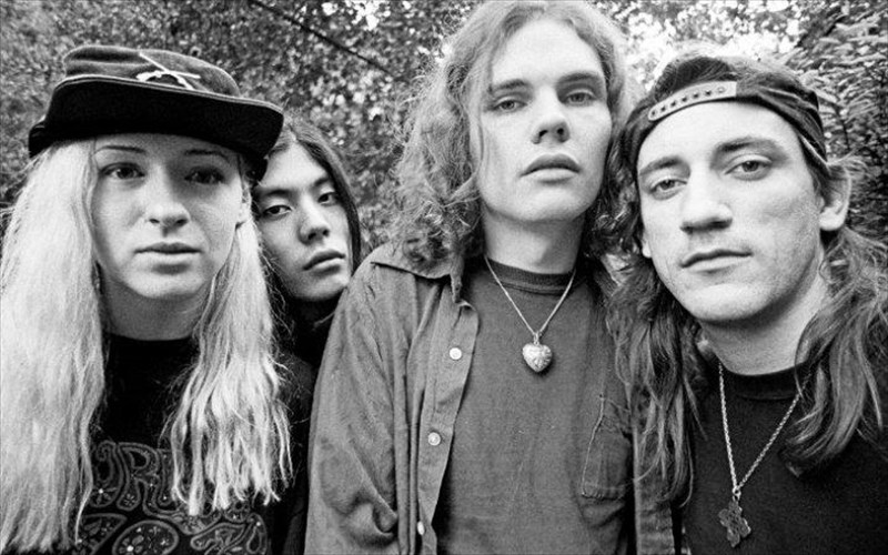 epistrefoun-me-neo-disko-kai-palio-line-up-oi-smashing-pumpkins