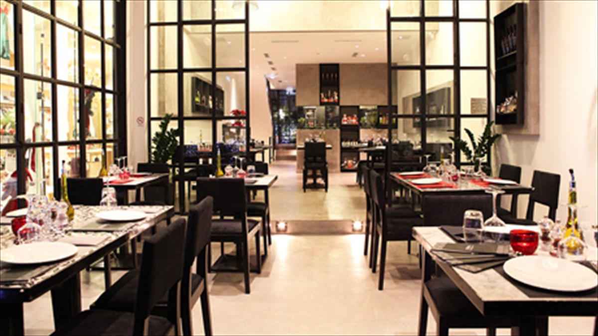 to-fthinoporo-efere-nees-geuseis-kai-kainourgia-piata