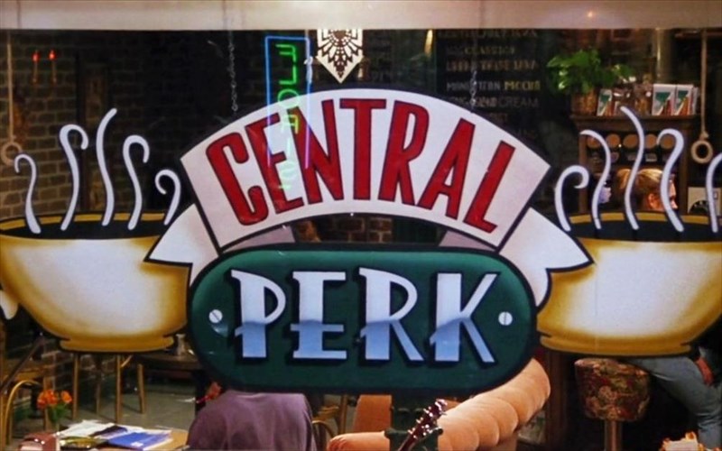 pame-gia-kafe-ekei-pou-suxnazoun-ta-filarakia