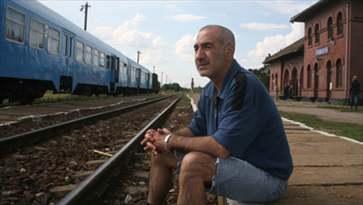 arman-assante-enas-amerikanos-xamenos-sta-balkania