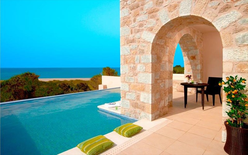 i-kathara-deutera-tha-einai-allios-sto-costa-navarino