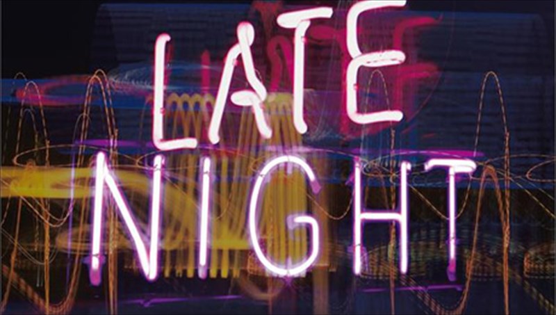 late-night-parea-me-tous-blitz