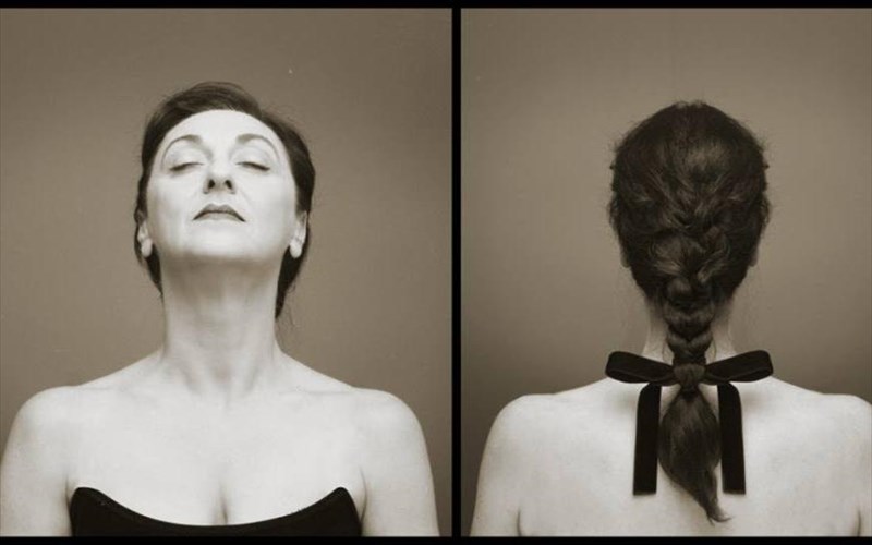 lusias-kai-ntegka-sunantiountai-stin-oikia-katakouzinou